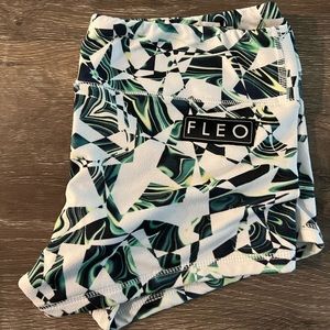 Fleo shorts. Size M. Double lined.